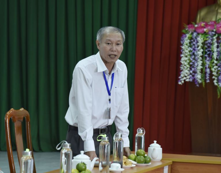 Giám đốc Sở VHTT&DL Thái Hồng Hà phát biểu tại buổi gặp mặt