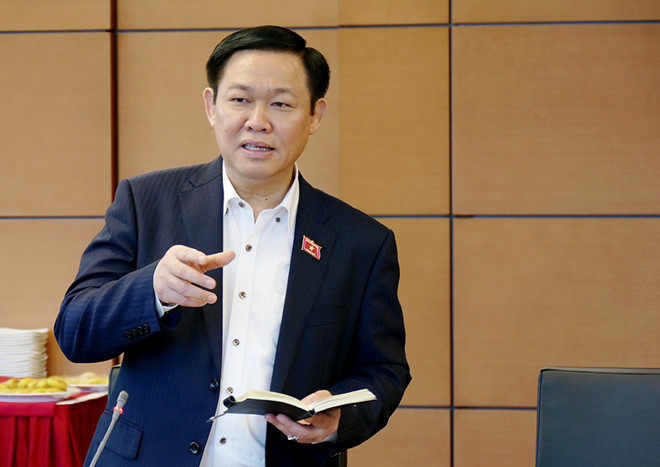 Phó Thủ tướng Vương Đình Huệ (ĐBQH đoàn Hà Tĩnh) khẳng định động lực tăng trưởng không còn đến từ tăng khai thác dầu thô, nâng mức tăng trưởng tín dụng. (Nguồn: Chinhphu.vn)