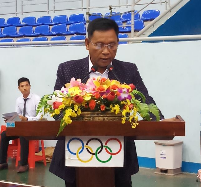 Ông Nguyễn Thành Danh, Giám đốc Trung tâm Huấn luyện và Thi đấu Thể dục Thể thao phát biểu khai mạc Hội thao
