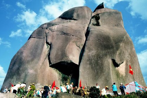 Giải chạy việt dã "Chinh phục Núi Đá Bia Sk Run" năm 2026