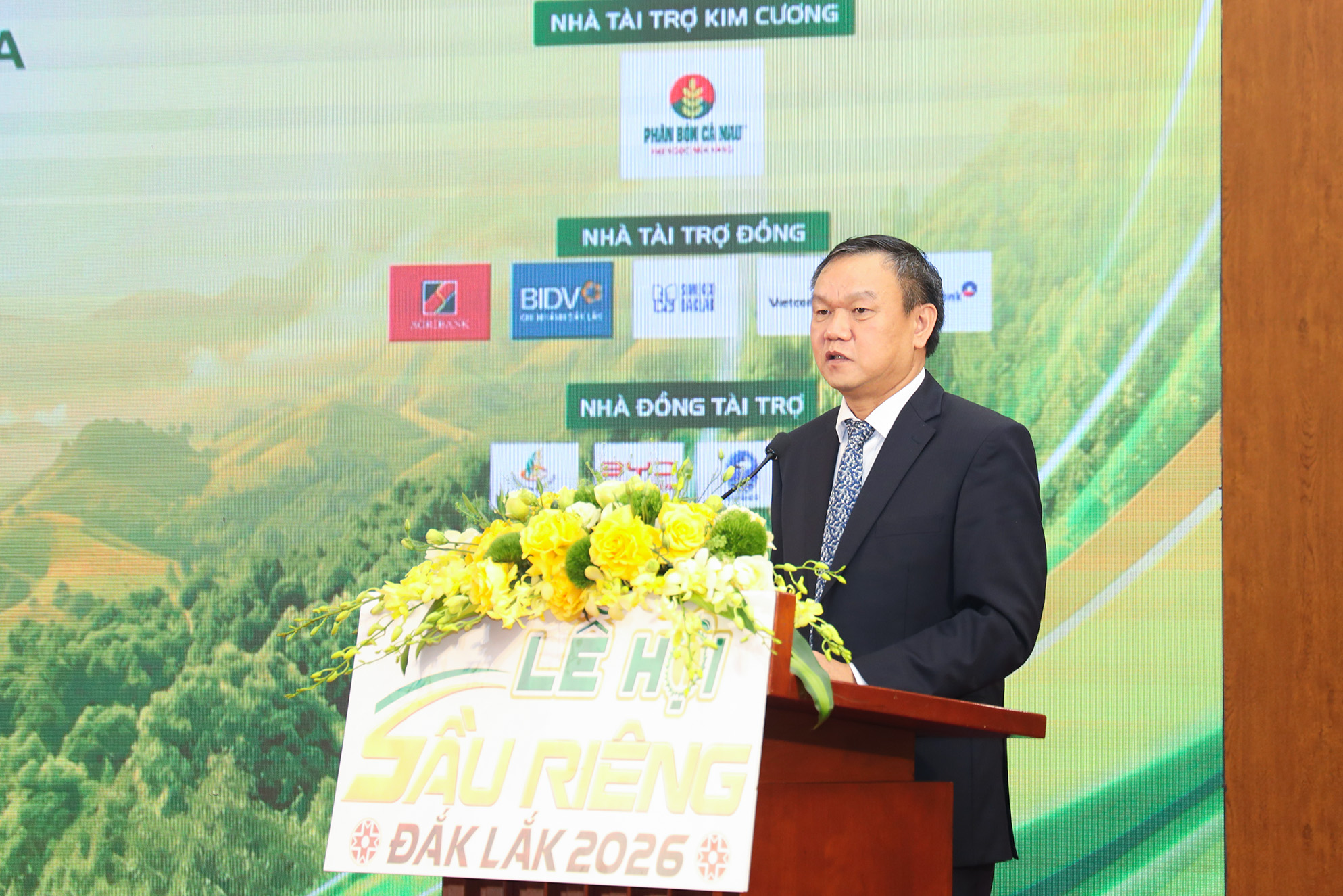 Phó Chủ tịch UBND tỉnh Đắk Lắk Đào Mỹ - Trưởng Ban Tổ chức Lễ hội phát biểu tại họp báo