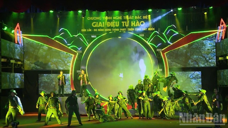 Một tiết ca ngợi người lính "Bộ đội Cụ Hồ".