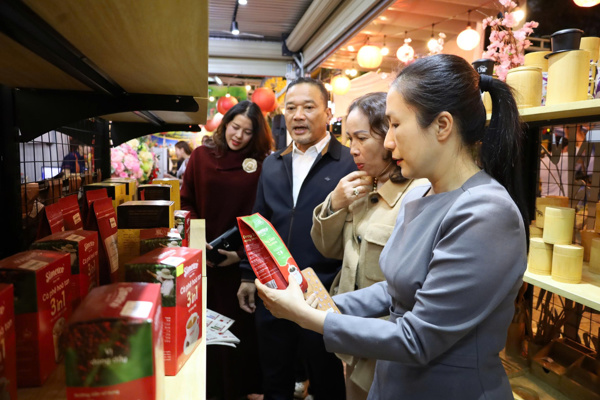 Ban hành Đề án Tuyên truyền, vận động, hướng dẫn nông dân sản xuất, kinh doanh nông sản, thực phẩm an toàn vì sức khoẻ cộng đồng giai đoạn 2026 – 2030.