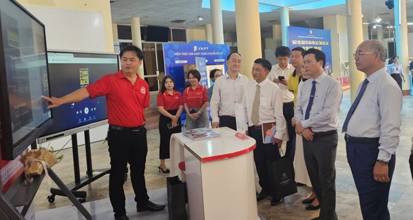Phối hợp triển khai tuyên truyền về phát triển doanh nghiệp tư nhân, nâng cao hiệu quả doanh nghiệp nhà nước và công tác phòng chống thiên tai