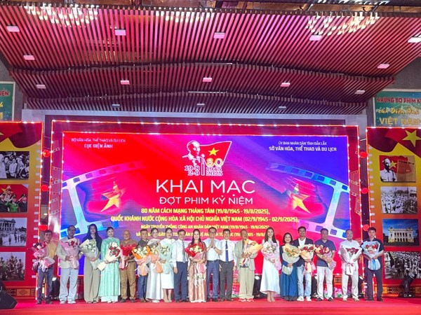 Khai mạc Đợt phim kỷ niệm 80 năm Cách mạng Tháng Tám và Quốc khánh 2/9