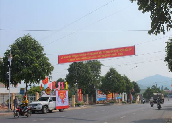 Huyện Krông Bông: Đẩy mạnh tuyên truyền về công tác bầu cử