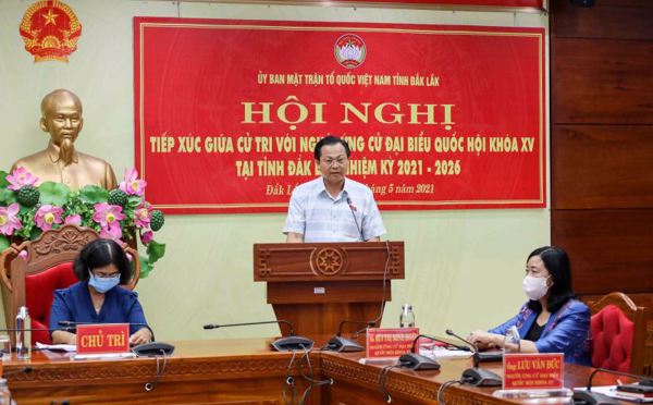 Ứng cử viên đại biểu Quốc hội khóa XV tại Đơn vị bầu cử số 2 tiếp xúc cử tri