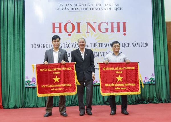 Tổng kết công tác Văn hóa, Thể thao, Du lịch năm 2020 và triển khai nhiệm vụ năm 2021